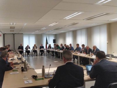 Minister Verlinden in werksessie met de burgemeesters